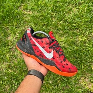 Kobe 8 Systems ‘Challenge Red’ Year of the Snake Rare 2013